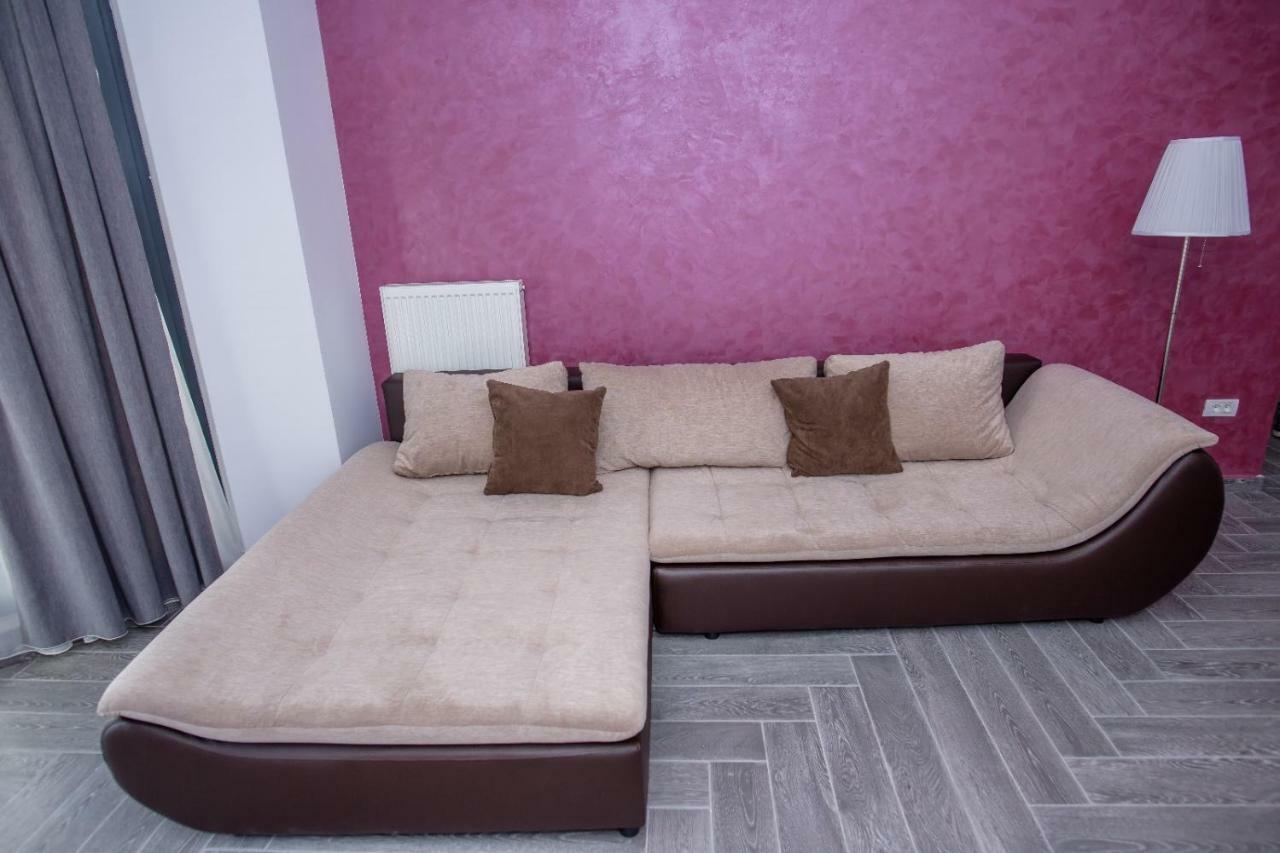 Ferienwohnung Apartament George Mamaia Năvodari Exterior foto